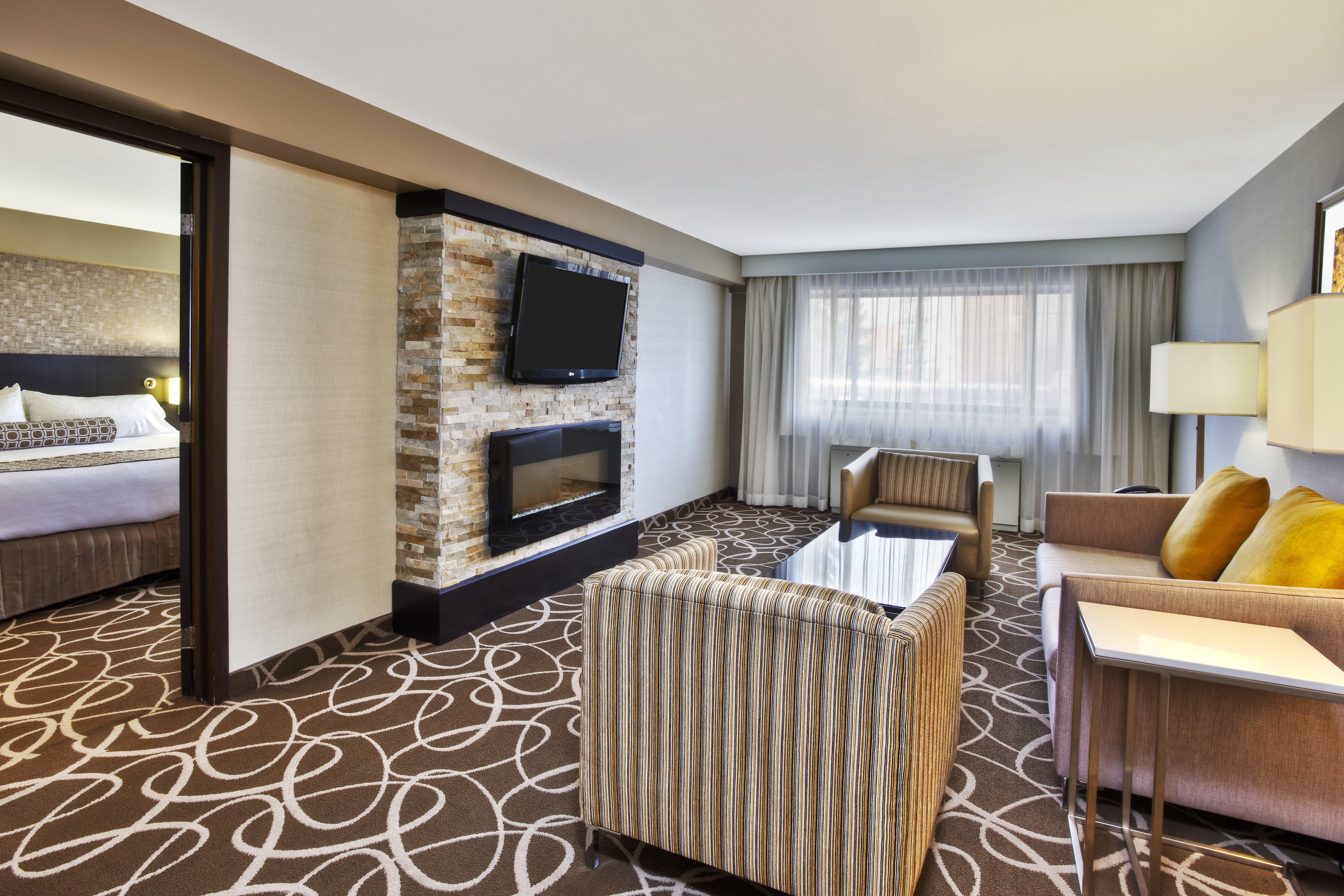 Crowne Plaza Kitchener-Waterloo, An Ihg Hotel Екстер'єр фото